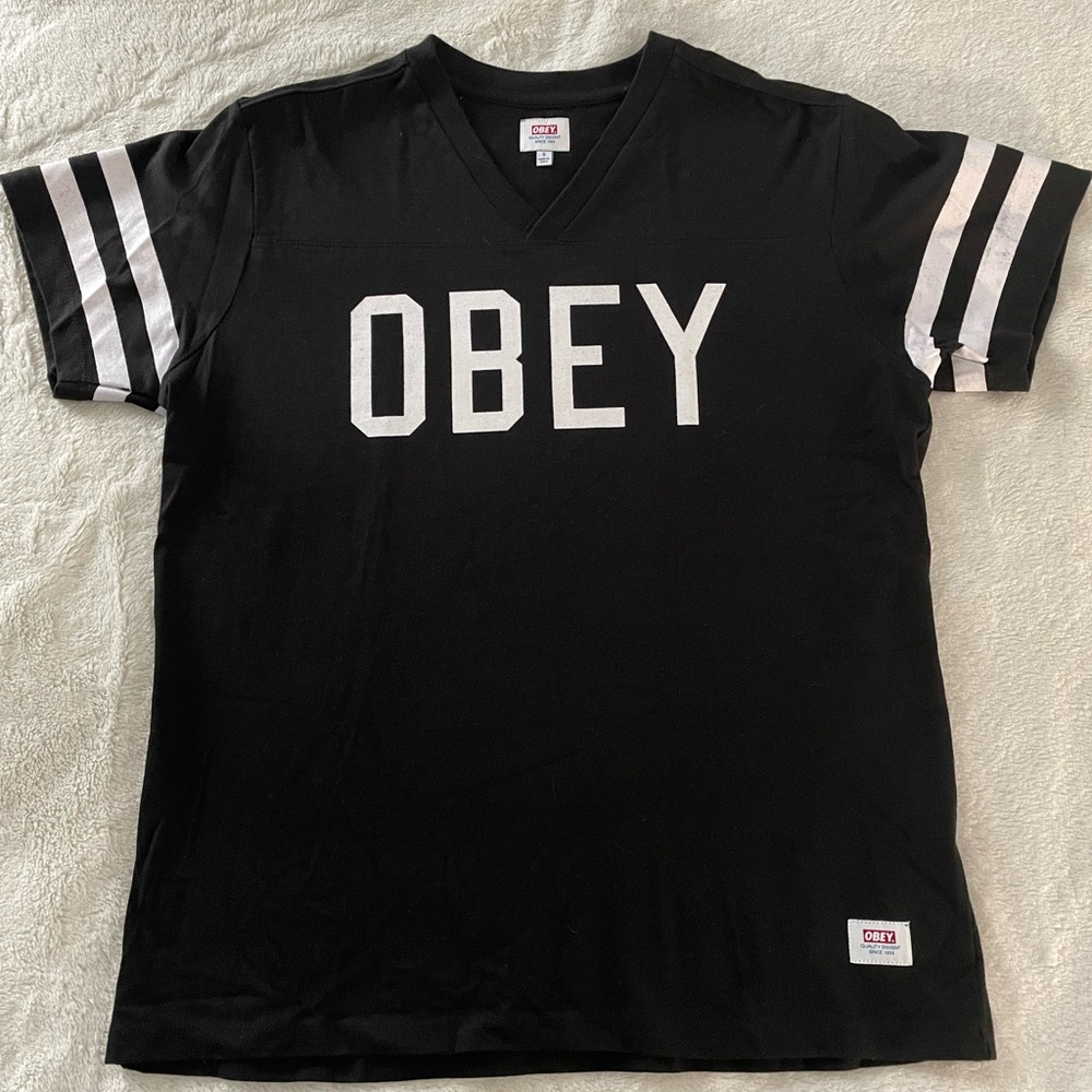 Obey short sleeve tee
